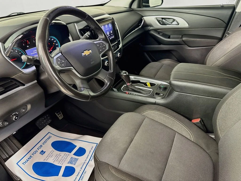 Used 2020 Graphite Metallic Chevrolet LT image 10