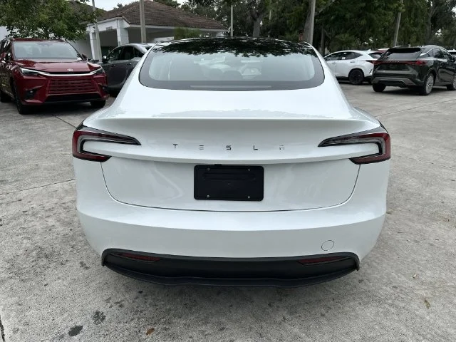 2025 Tesla Model 3 Long Range - Photo 24