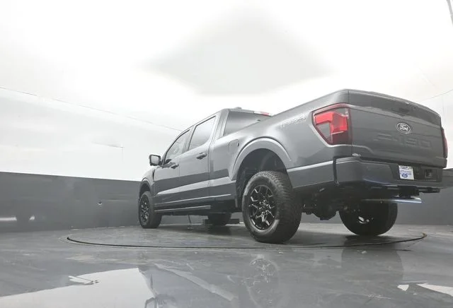New 2026 Carbonized Gray Metallic Ford XLT image 35
