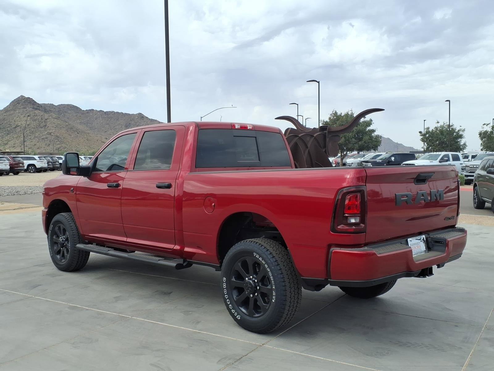 New 2026 Molten Red Pearl-Coat Exterior Paint RAM Black Express image 4