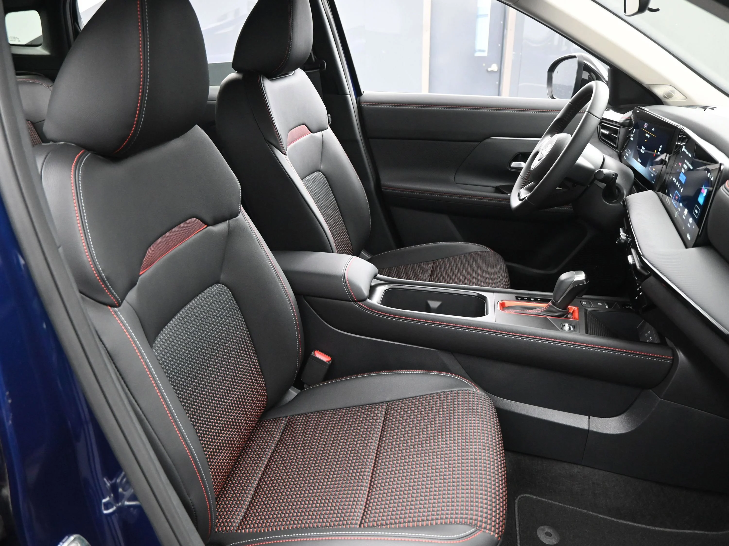 New 2026 Deep Blue Pearl Nissan SR image 14