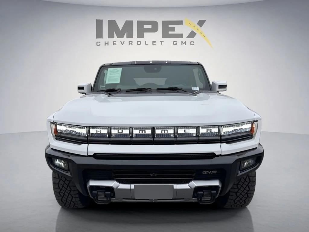 Used 2024 Interstellar White GMC 2X image 8