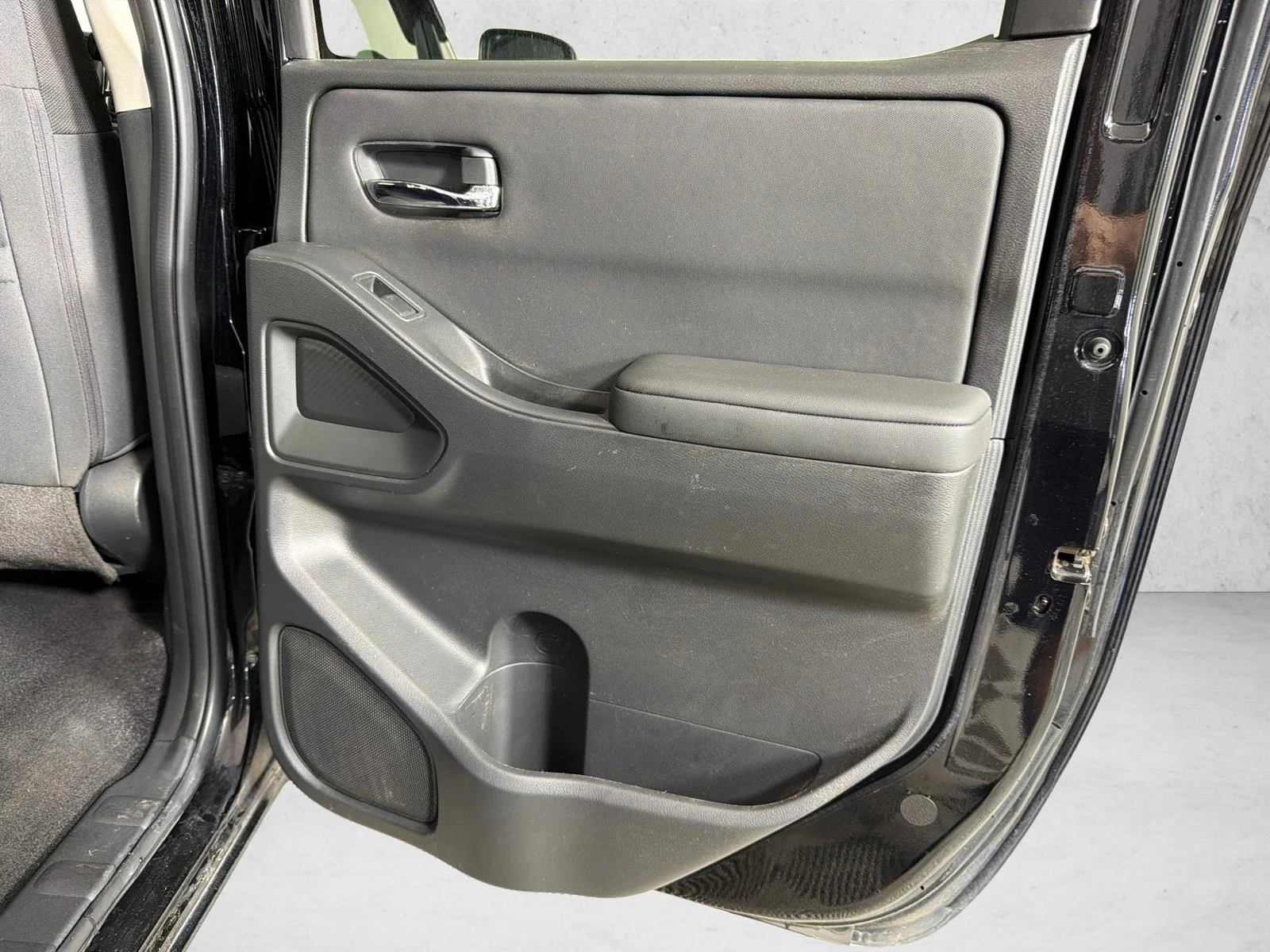 Used 2024 Blue Nissan SV image 16