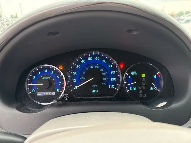 Used 2008 Silver Shadow Pearl Toyota XLE image 17