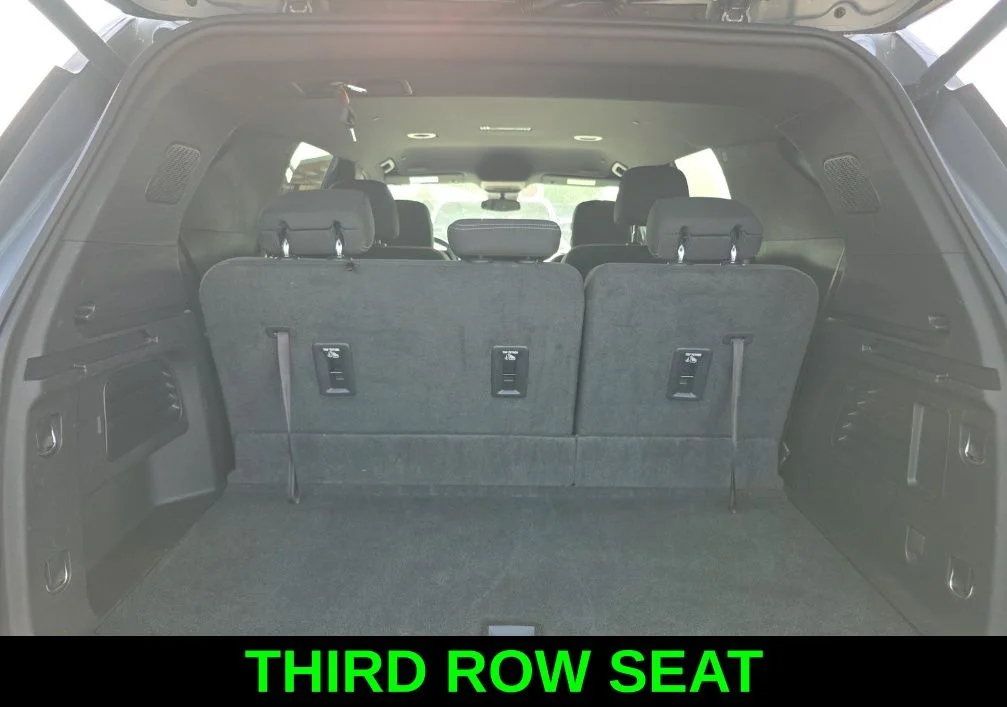Used 2024 Gray Chevrolet LT image 8