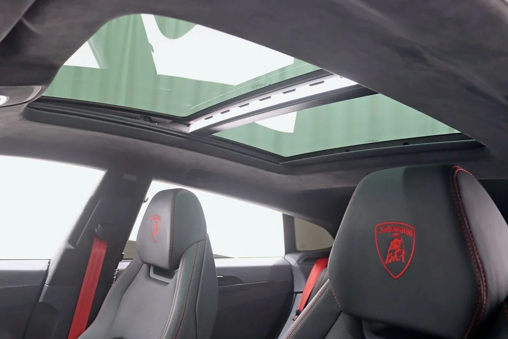 2022 Lamborghini Urus