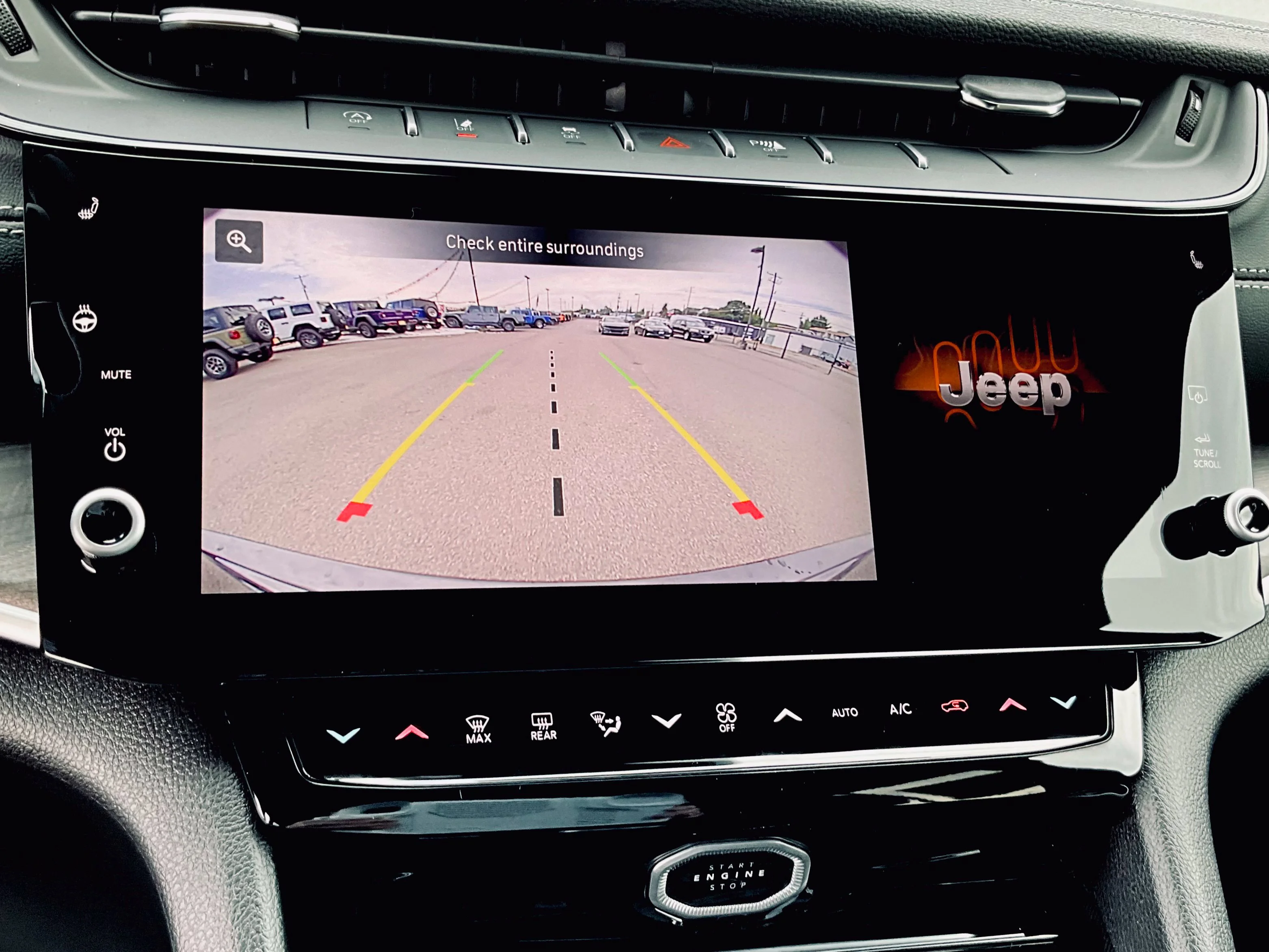 New 2027 Black Jeep Laredo Altitude image 18