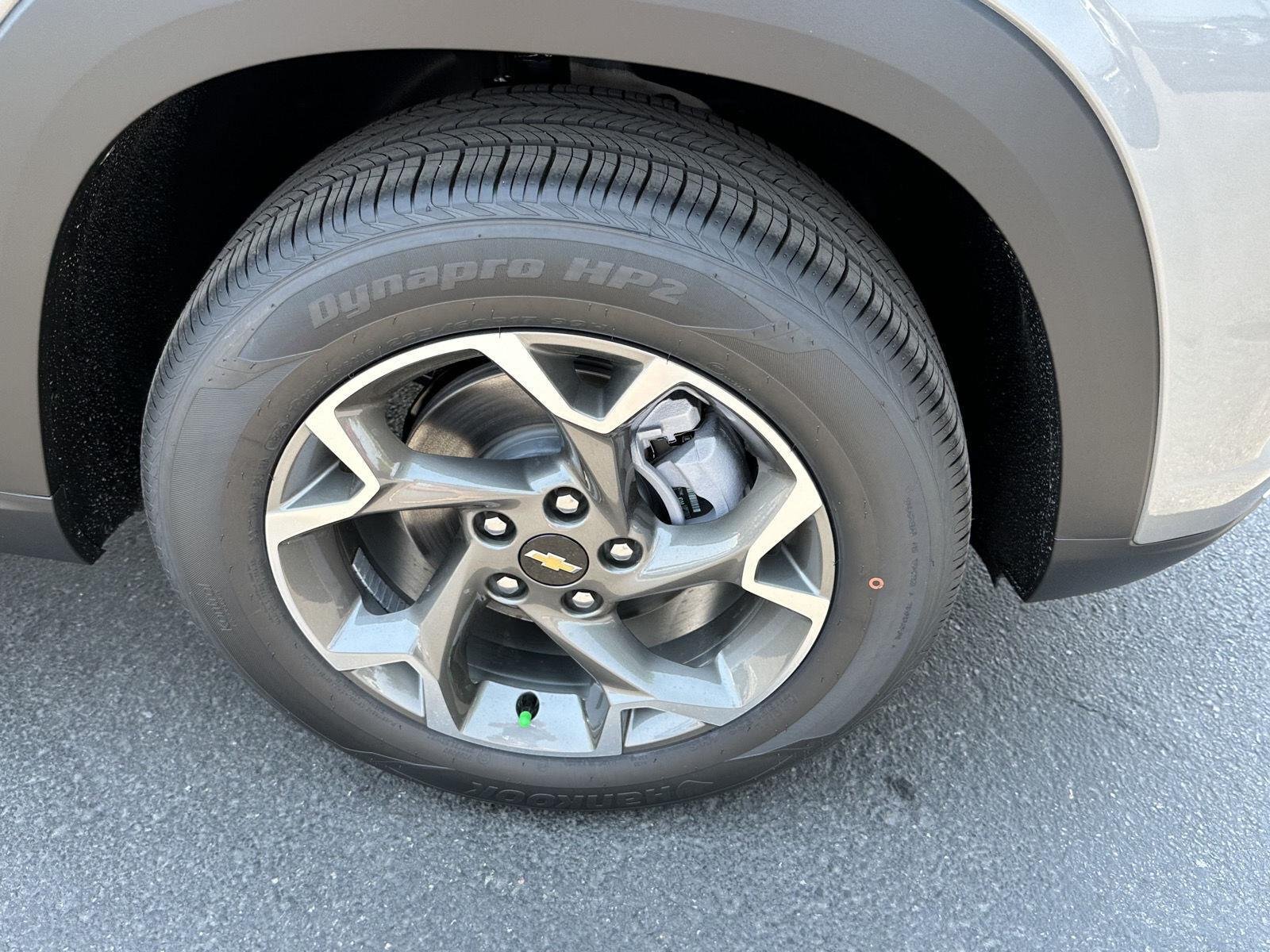 2026 Chevrolet Trax LT - Photo 17