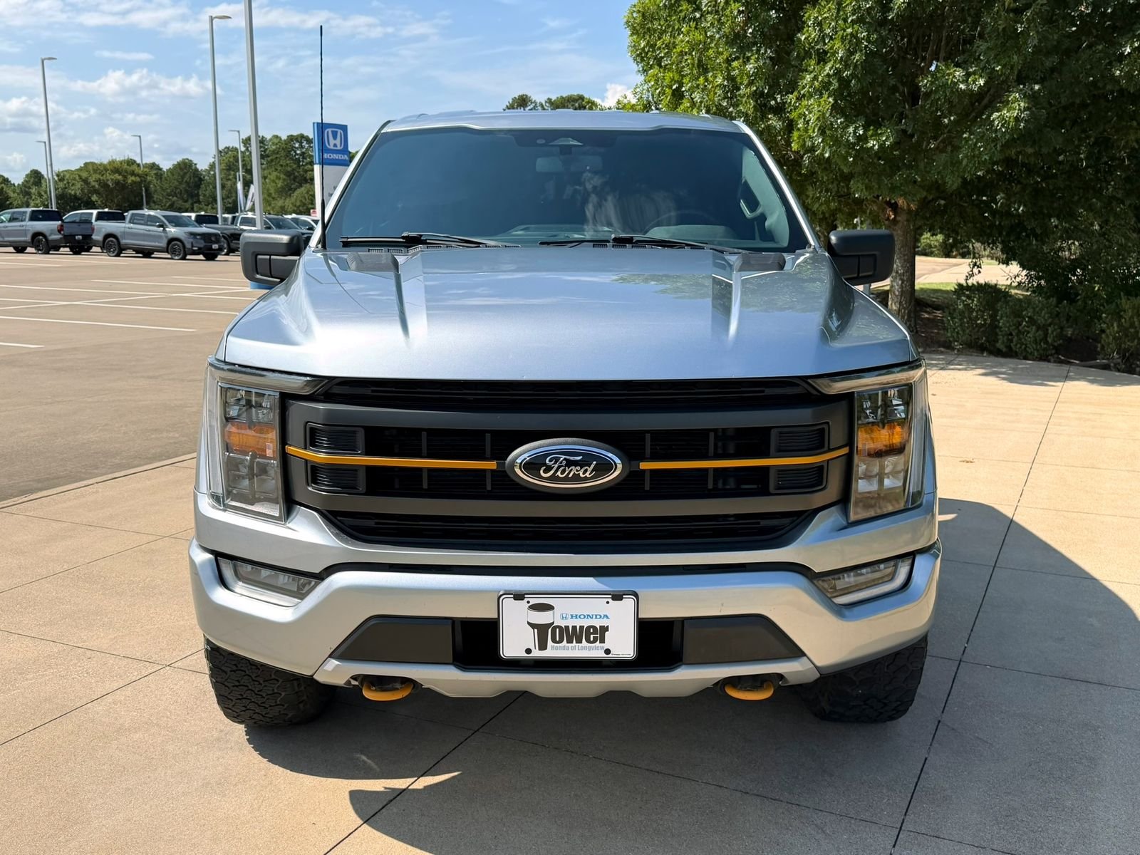 Used 2023 Iconic Silver Metallic Ford Tremor image 2