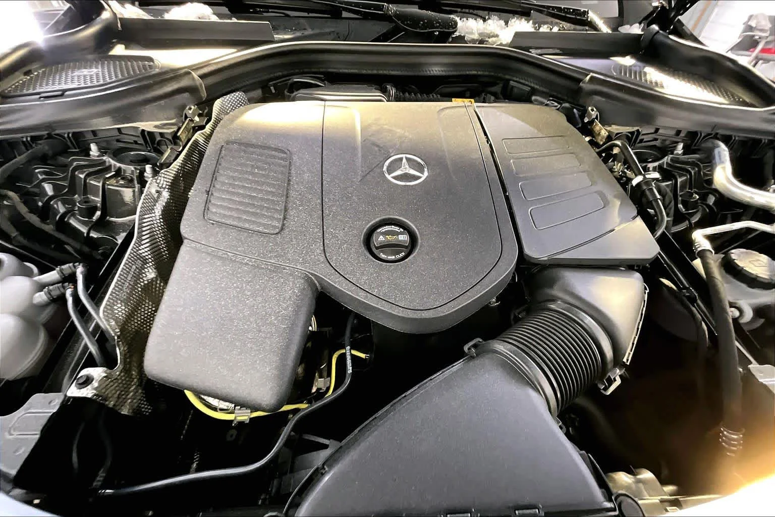 New 2026 Graphite Grey Metallic Mercedes-Benz GLC 300 image 14