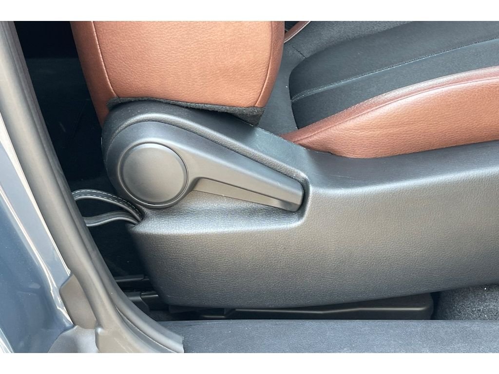 Certified Used 2022 Polymetal Gray Metallic Multi-Tone Mazda Premium Plus Package image 24