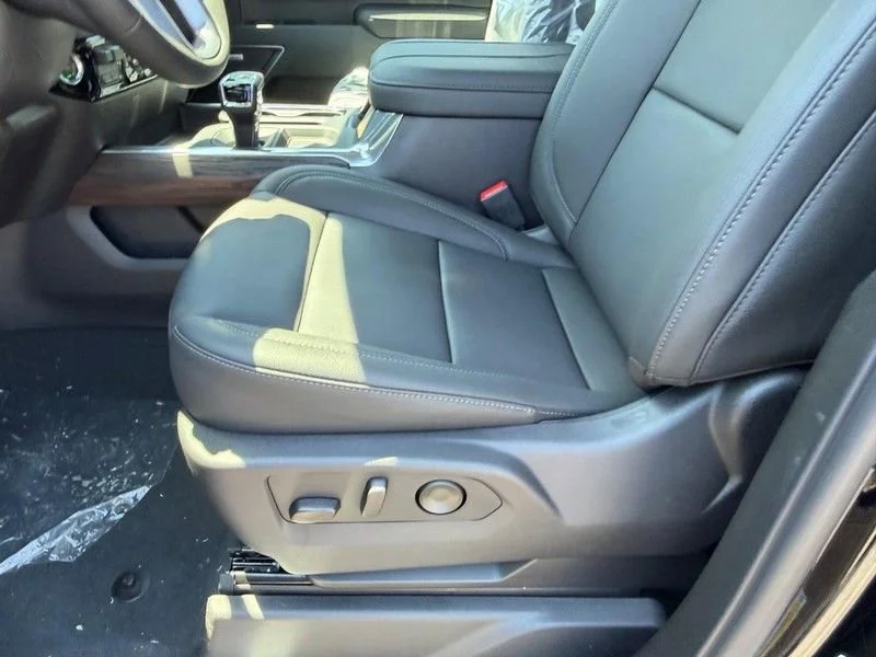 2026 GMC Sierra 1500 SLT - Photo 18
