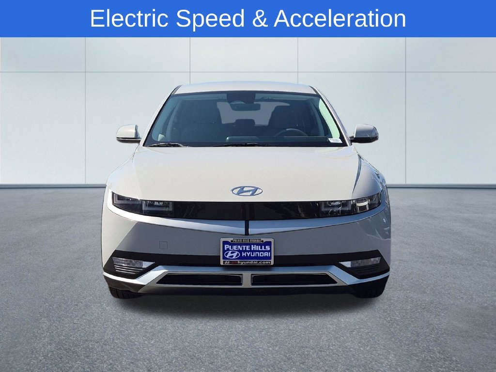 2024 Hyundai IONIQ 5 SE - Photo 2