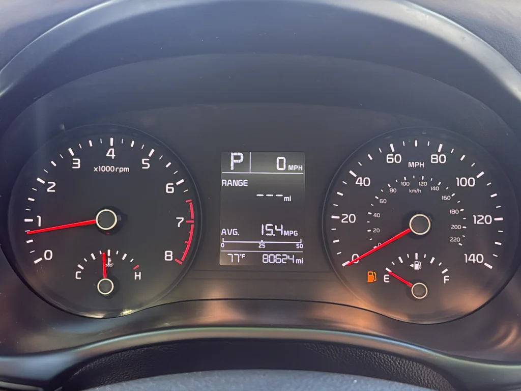 Used 2022 Gray Kia S image 22