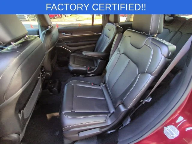 Used 2025 Red Jeep Limited image 32