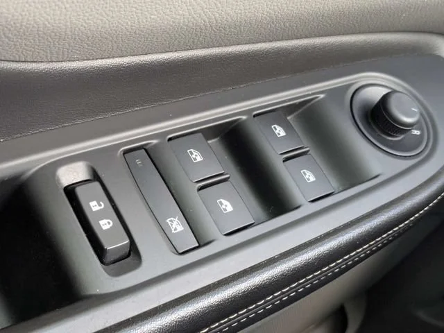 Used 2014 (Includes (BT3) Dark Argent Metallic lower accent color) Buick Leather image 22