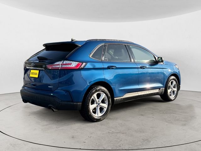 Used 2020 Blue Ford SE image 5