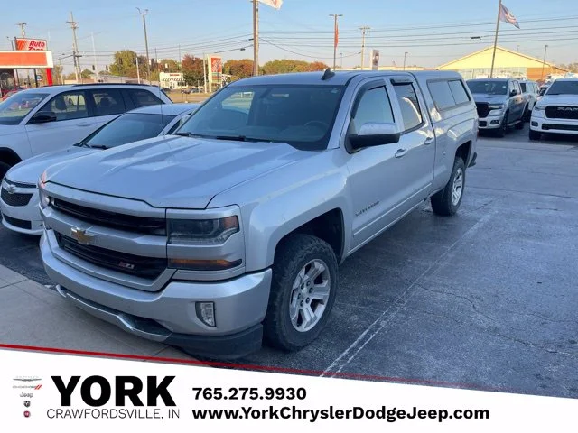 Used 2016 Silver Chevrolet LT image 1