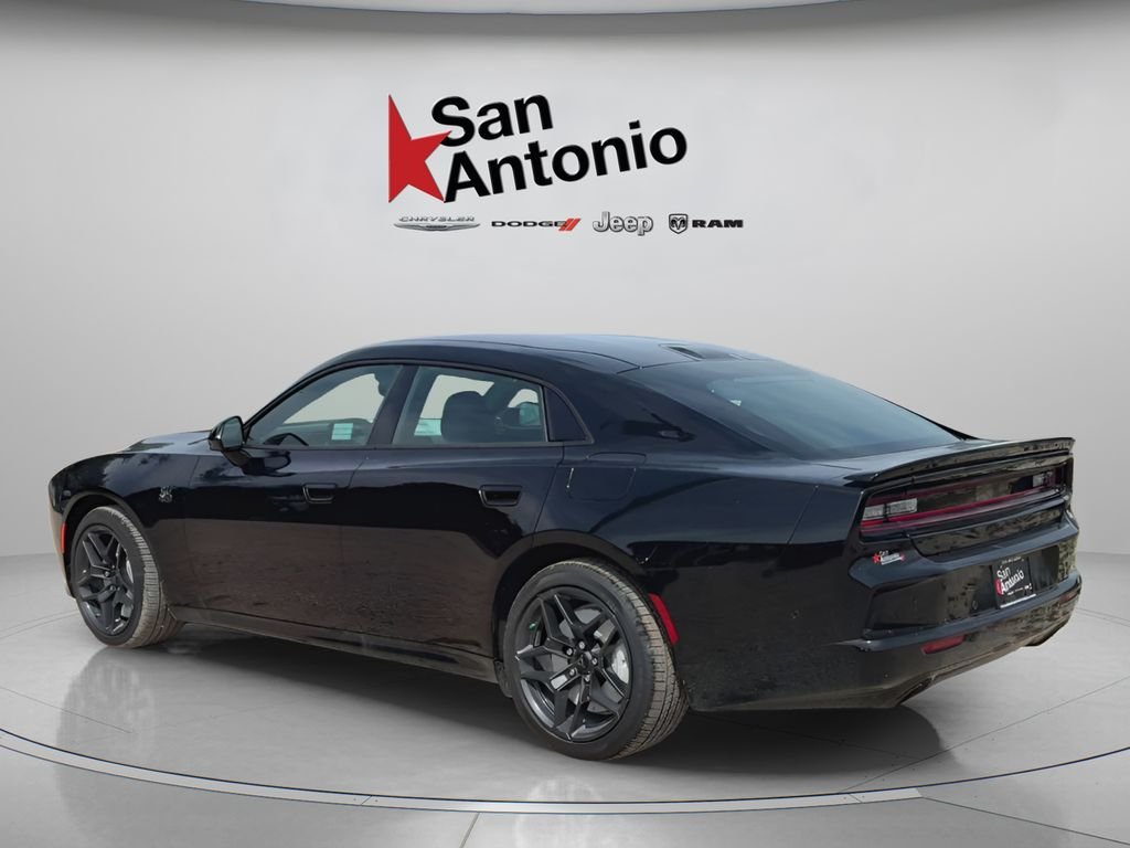 New 2026 Diamond Black Crystal Pearlcoat Dodge Scat Pack image 11