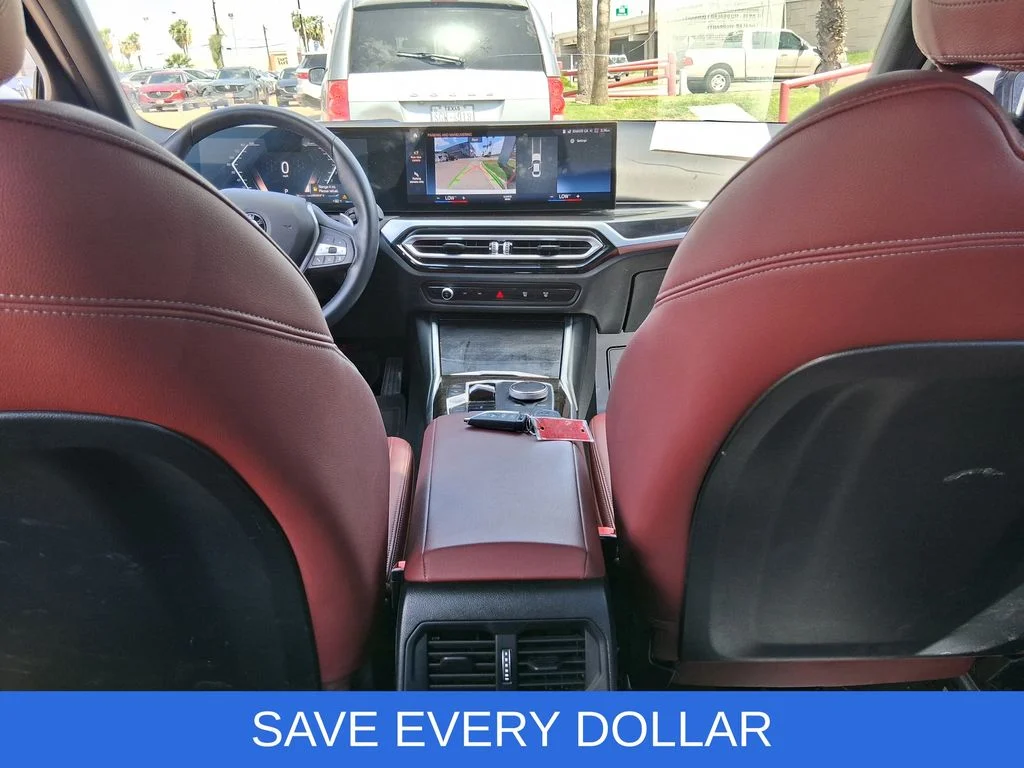 Used 2024 White BMW 330i image 18