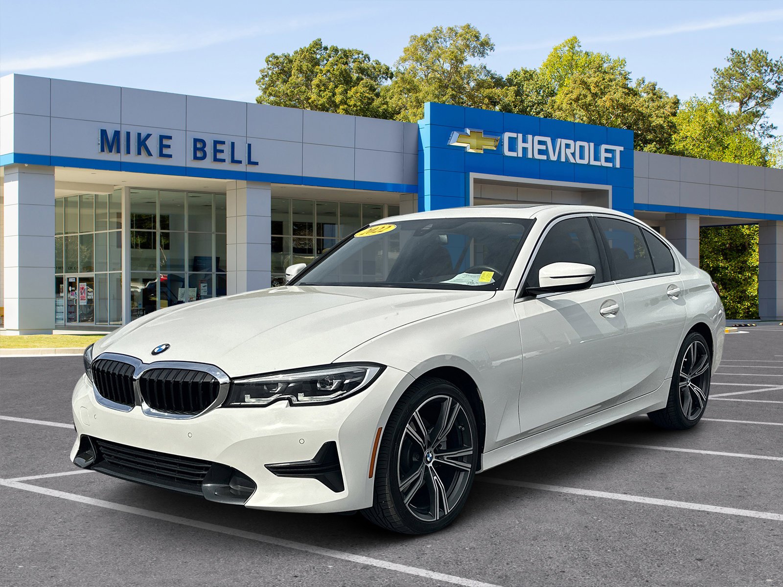 2022 BMW 3 Series 330i xDrive Sedan's photo
