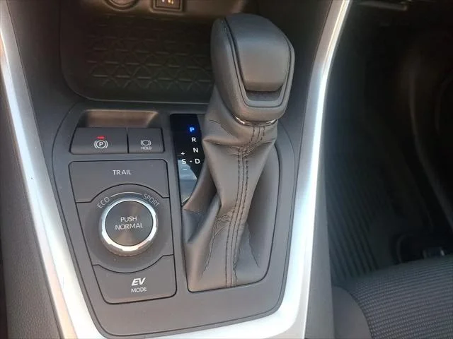 Certified Used 2025 MAGNETIC GRAY MET. Toyota  image 15