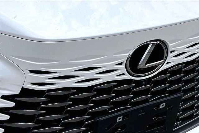 Used 2025 Eminent White Pearl Lexus 350 Premium Plus image 28
