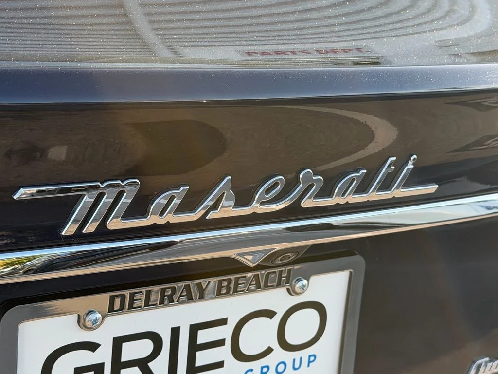 Used 2018 Blue Maserati S GranLusso image 17
