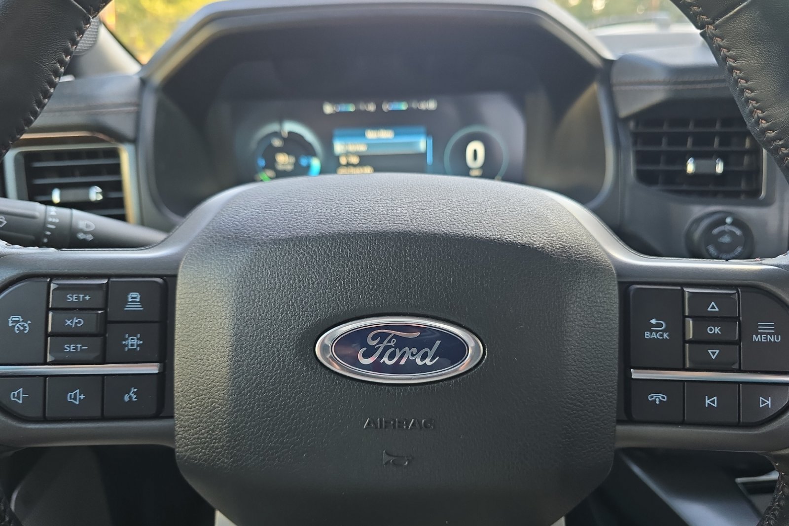 Used 2022 Gray Ford  image 22