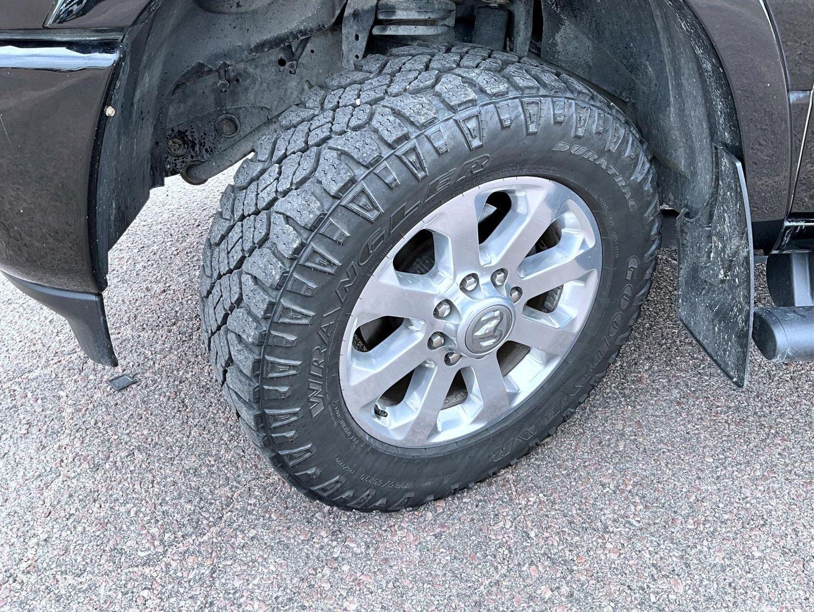 Used 2022 Black Ram Laramie image 23