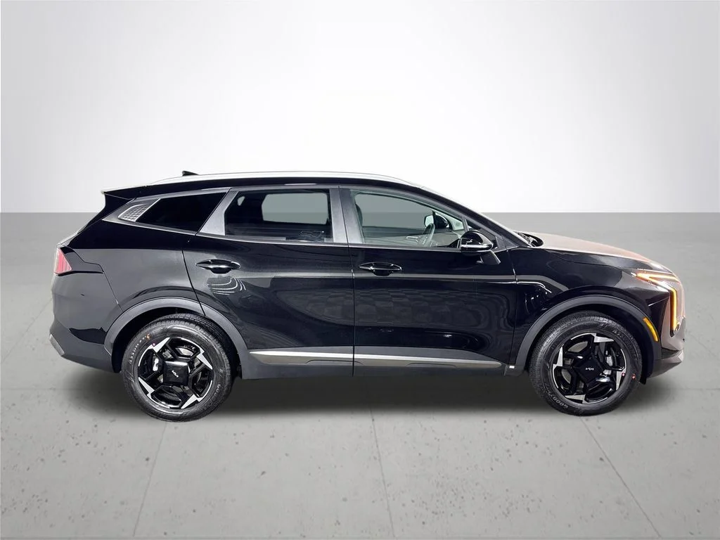 New 2026 Fusion Black Kia EX image 5