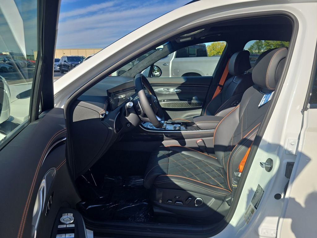 2026 GENESIS GV70 Sport Prestige - Photo 11