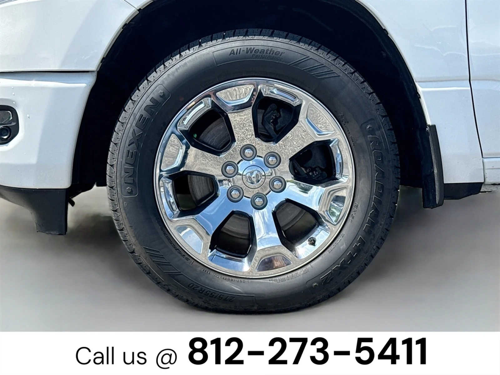 Used 2019 White Ram Big Horn/Lone Star image 32