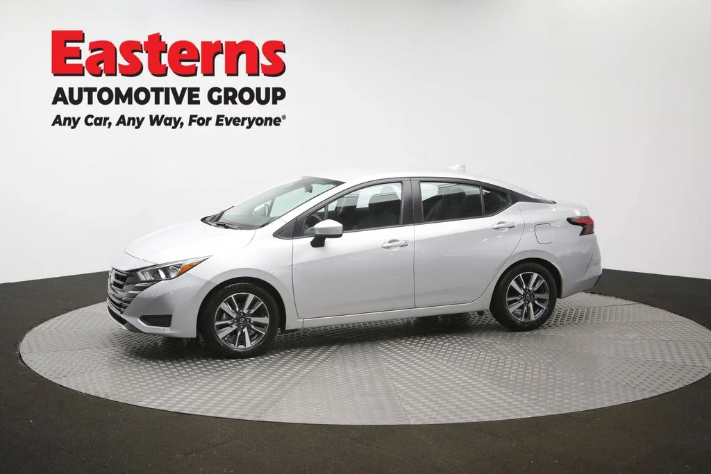 Used 2023 Silver Nissan 1.6 SV image 58