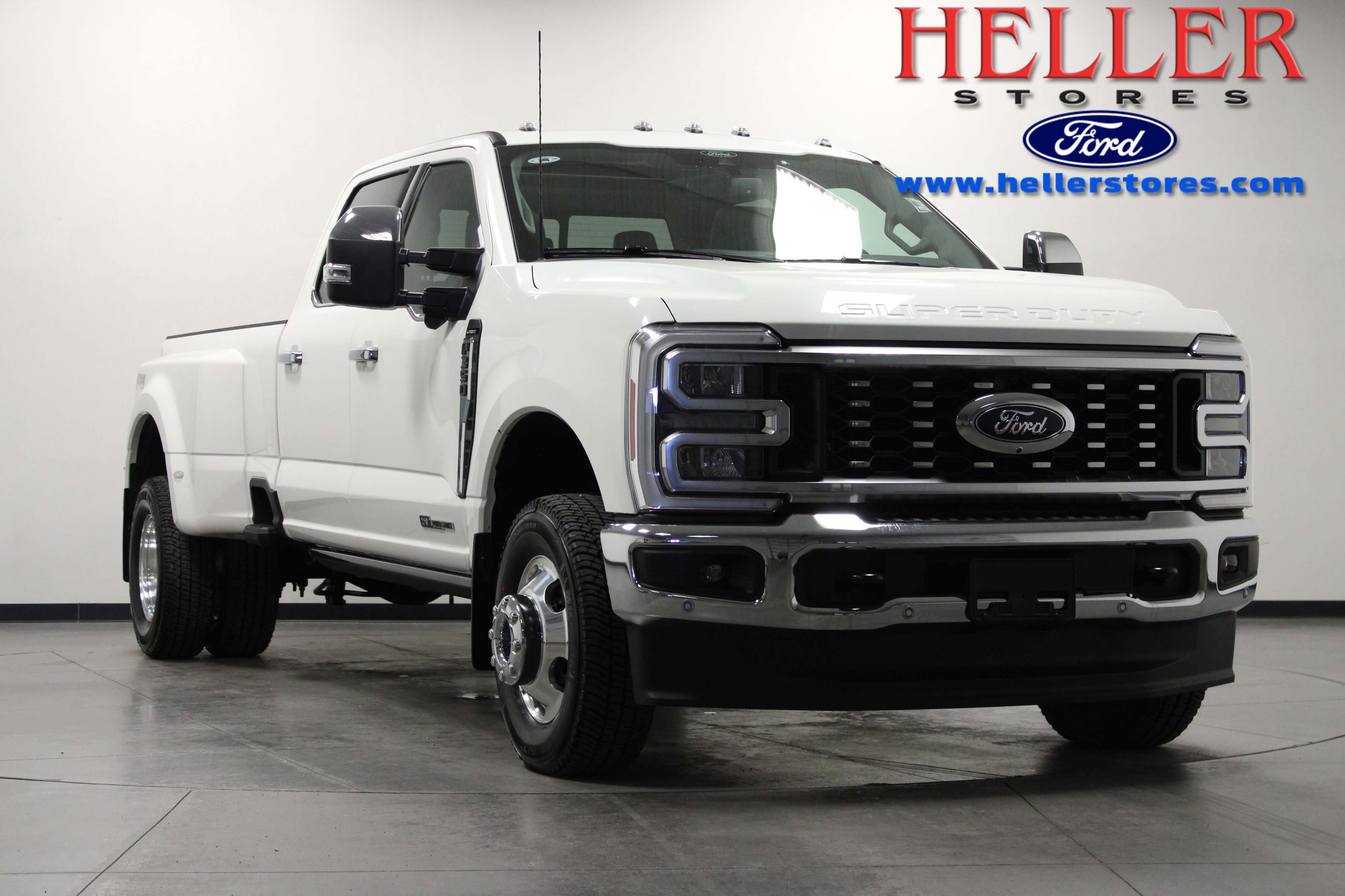2026 Ford F-350 Lariat 4x4 Crew Cab 8' Box DRW's photo