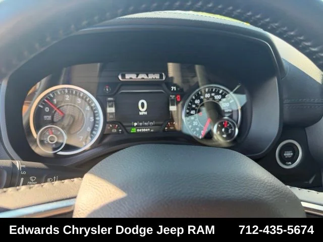 Used 2024 White Ram Big Horn/Lone Star image 18