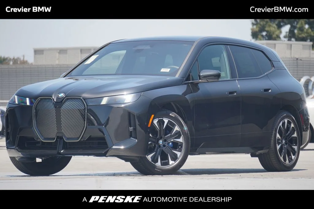 2026 BMW iX xDrive60's photo