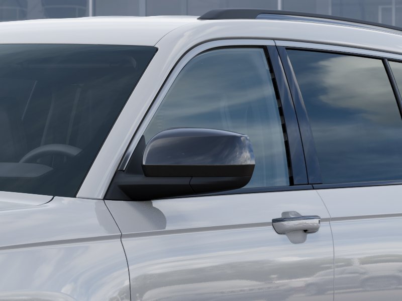 New 2026 Bright White Clear-Coat Exterior Paint Jeep Laredo Altitude image 38