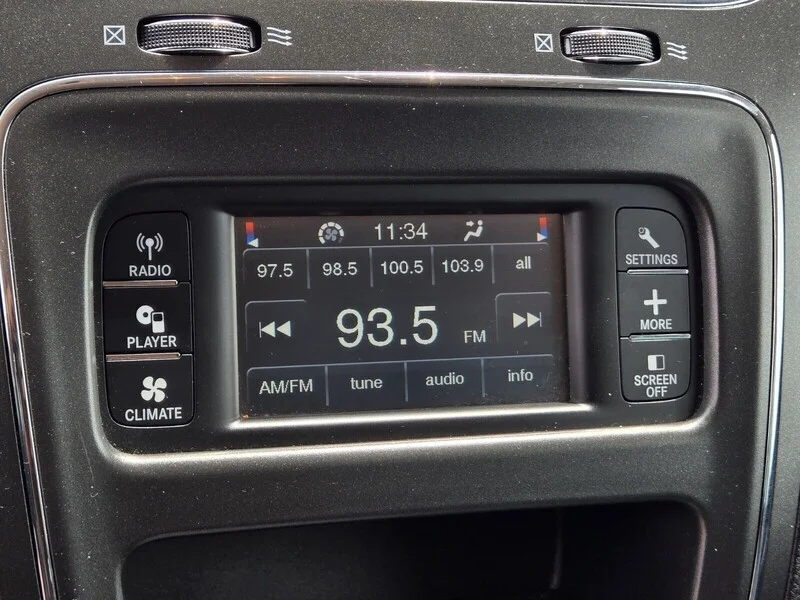 Used 2013 White Dodge American Value Pkg image 17