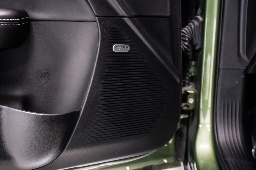 Used 2023 Green Dodge SRT Hellcat Jailbreak image 18