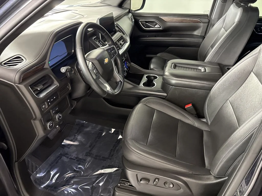 Used 2023 Gray Chevrolet LT image 35
