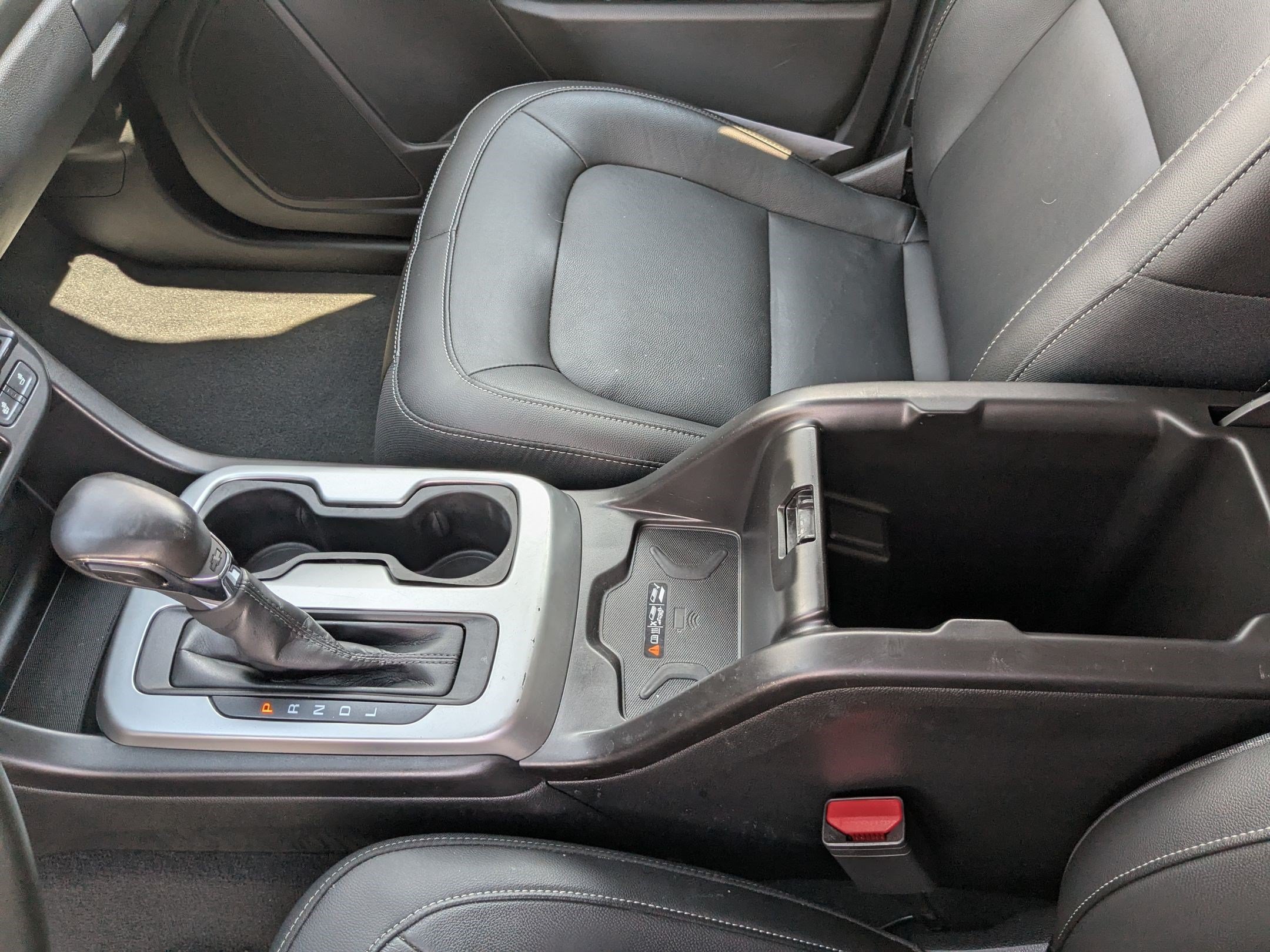 Used 2022 Black Chevrolet 4WD ZR2 image 29