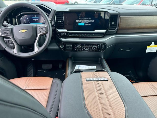 New 2026 Polar White Tricoat Chevrolet High Country image 7