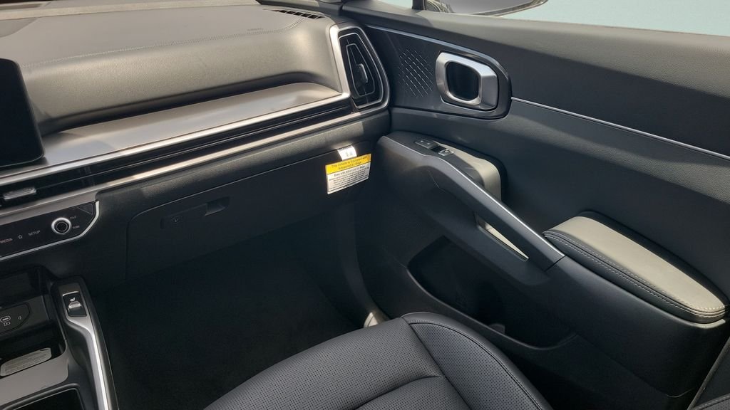 2026 Kia Sorento S - Photo 13