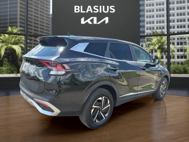 Used 2023 Black Kia LX image 5