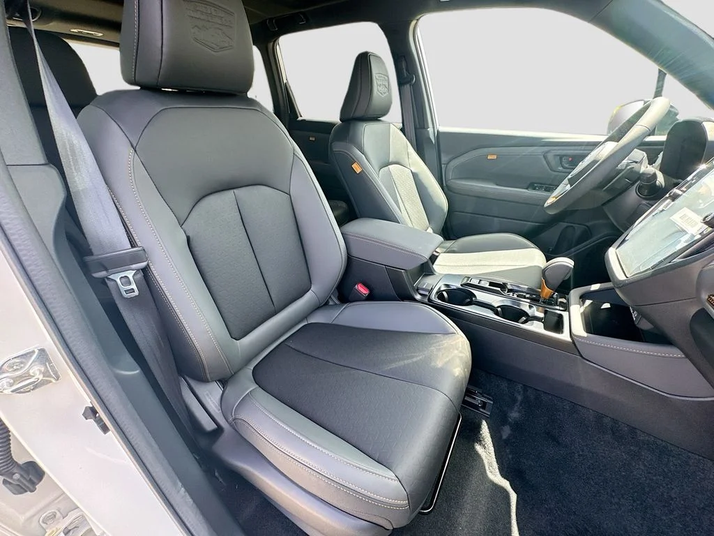 New 2026 CRYSTAL WHITE PEARL Subaru Wilderness image 35