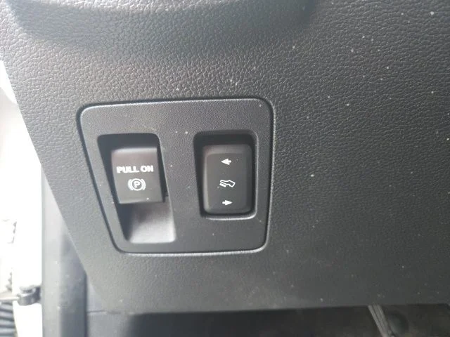 Used 2020 White Ford XLT image 16