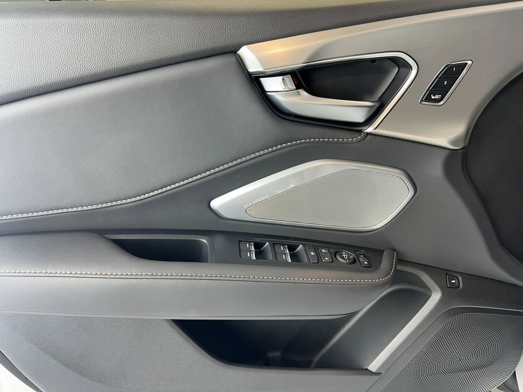 New 2026 Liquid Carbon Metallic Acura Technology Package image 16