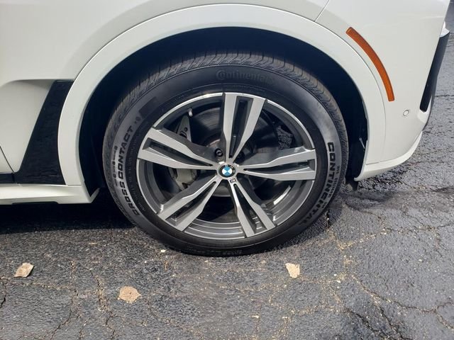 Used 2026 Alpine White BMW xDrive40i image 27