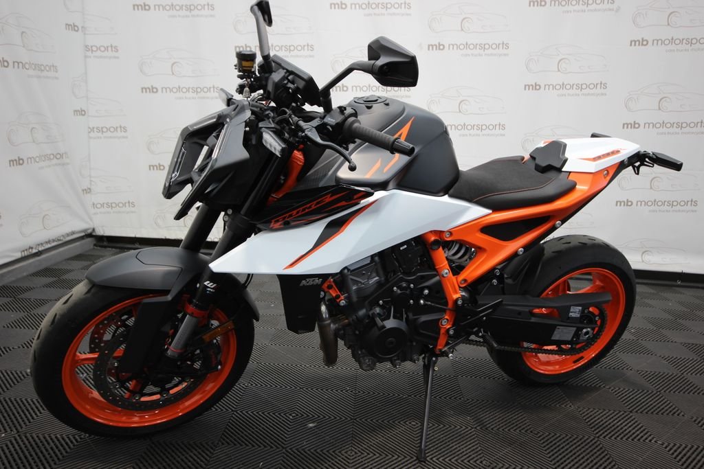 Used 2026 Orange KTM Sport image 2